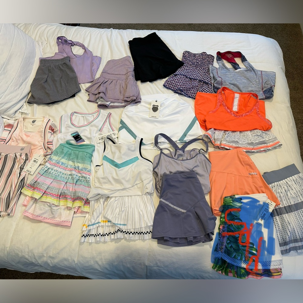 Lucky in Love Tennis Lot!!! Size Small
